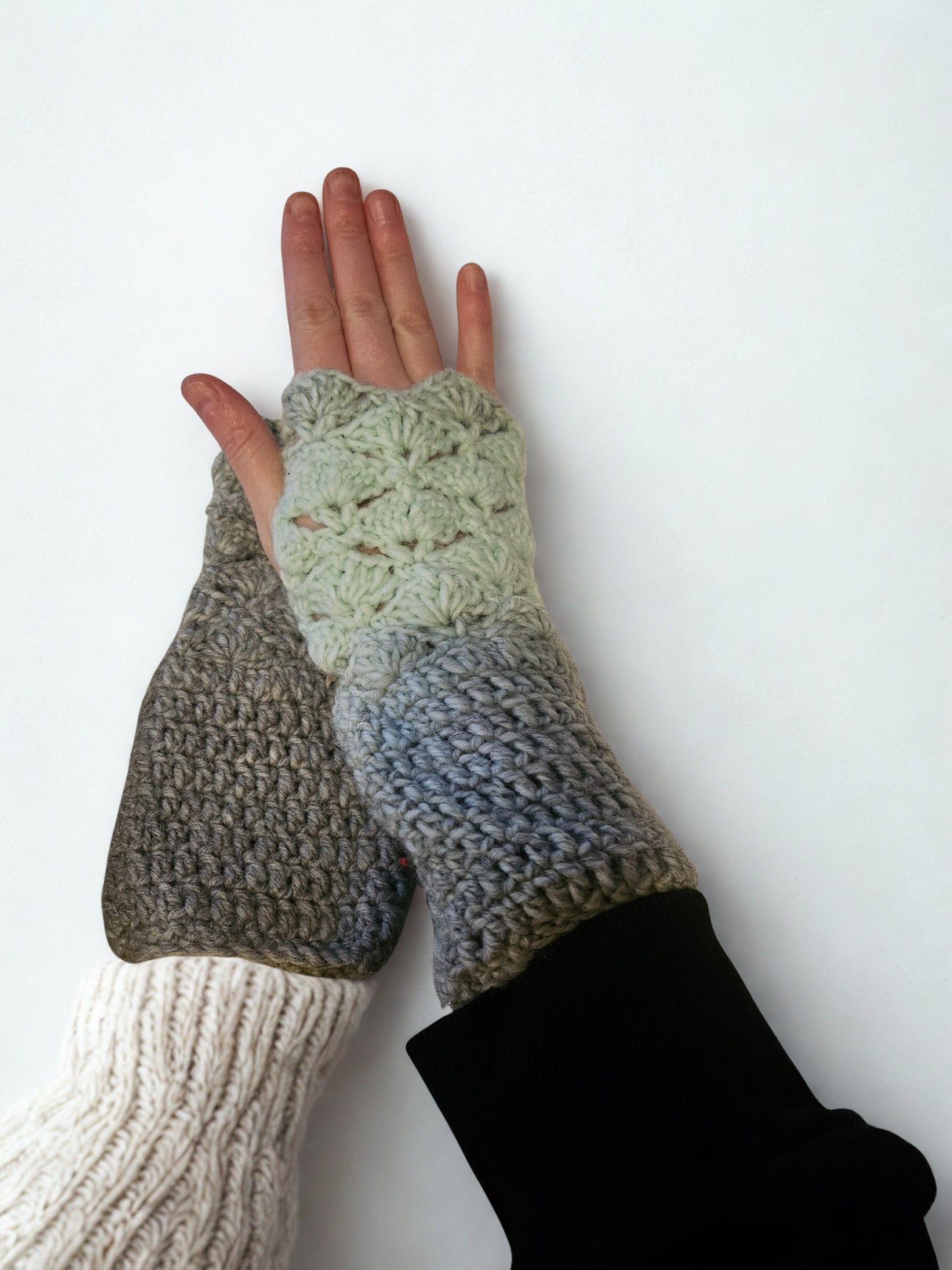 Fingerless gloves